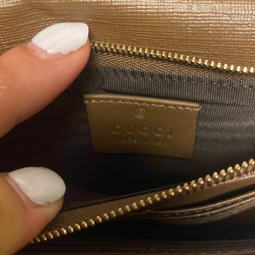 Gucci Clutch - Picture 9 of 9